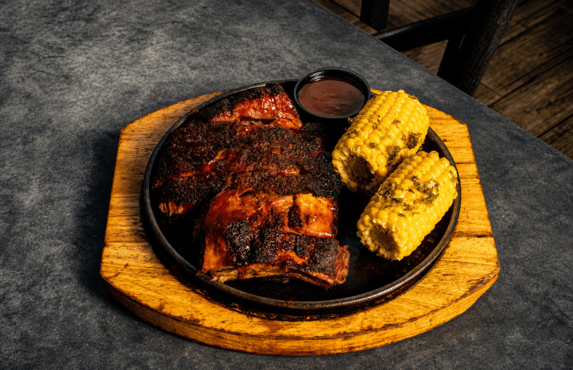 Paga $27: Brunch Dominical