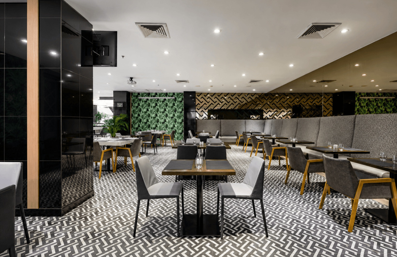 Paga $19: Buffet Internacional