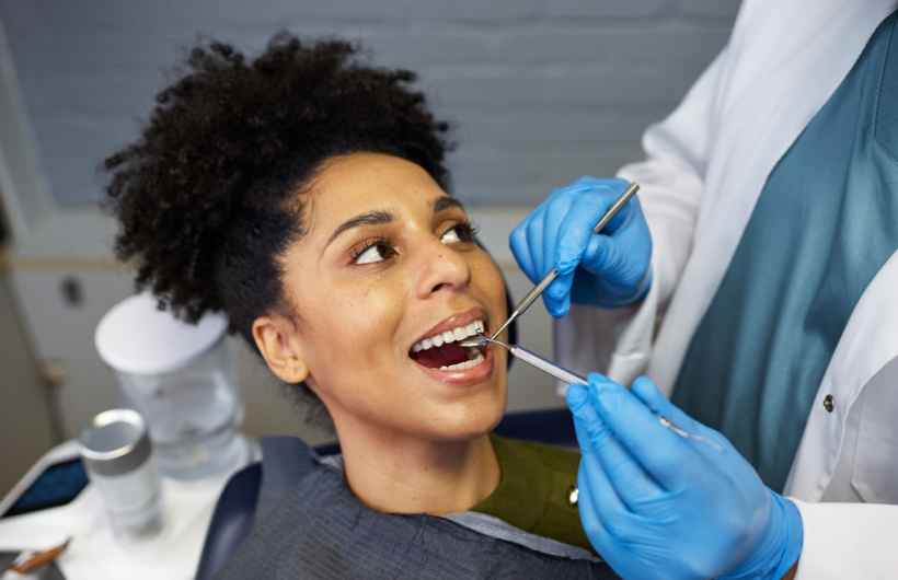 Paga $22.50: Limpieza Dental + Consulta